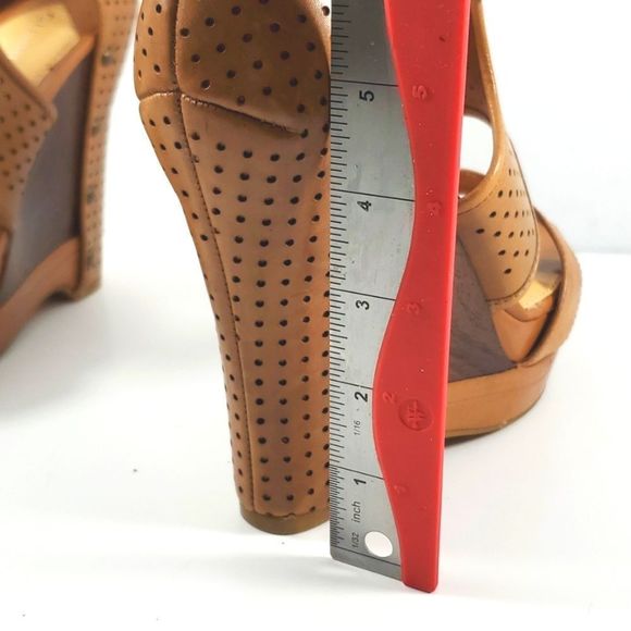 NEW!!!!! Gianni Bini Wedges Size 7.5M. S809 - Picture 6 of 7